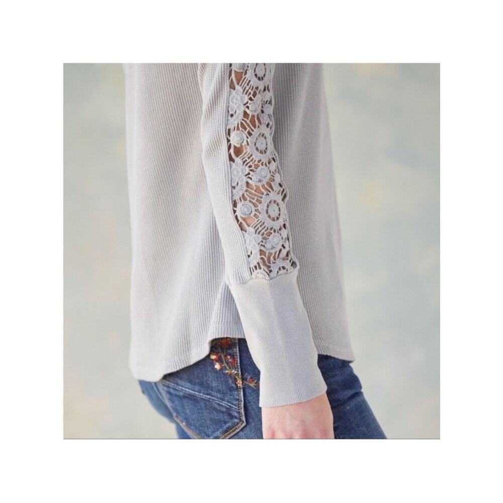 Sundance Long Sleeve Thermal with Lace Work Pink XS - Picture 6 of 6